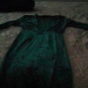 Elegant Green Velvet Dress